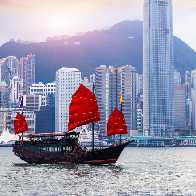 Traditional junk on Victoria Harbour.