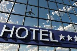 Common mistakes travellers make when booking an airport hotel